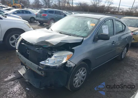 2013 Nissan Versa 1.6 S z USA, uszkodzony, nr VIN 3N1CN7AP5DL840970